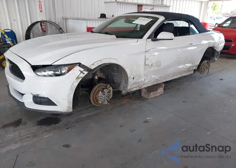 2016 Ford Mustang V6 z USA, uszkodzony, nr VIN 1FATP8EM3G5221985